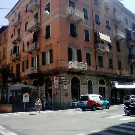 בית הארחה Fidelio לה ספציה